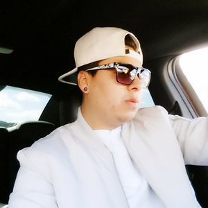 Meet your Posher, Eduardo